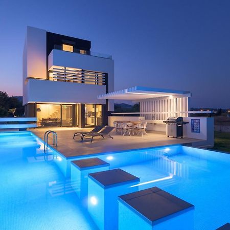 Albatross Beach Front Villas Gennadi Exterior foto