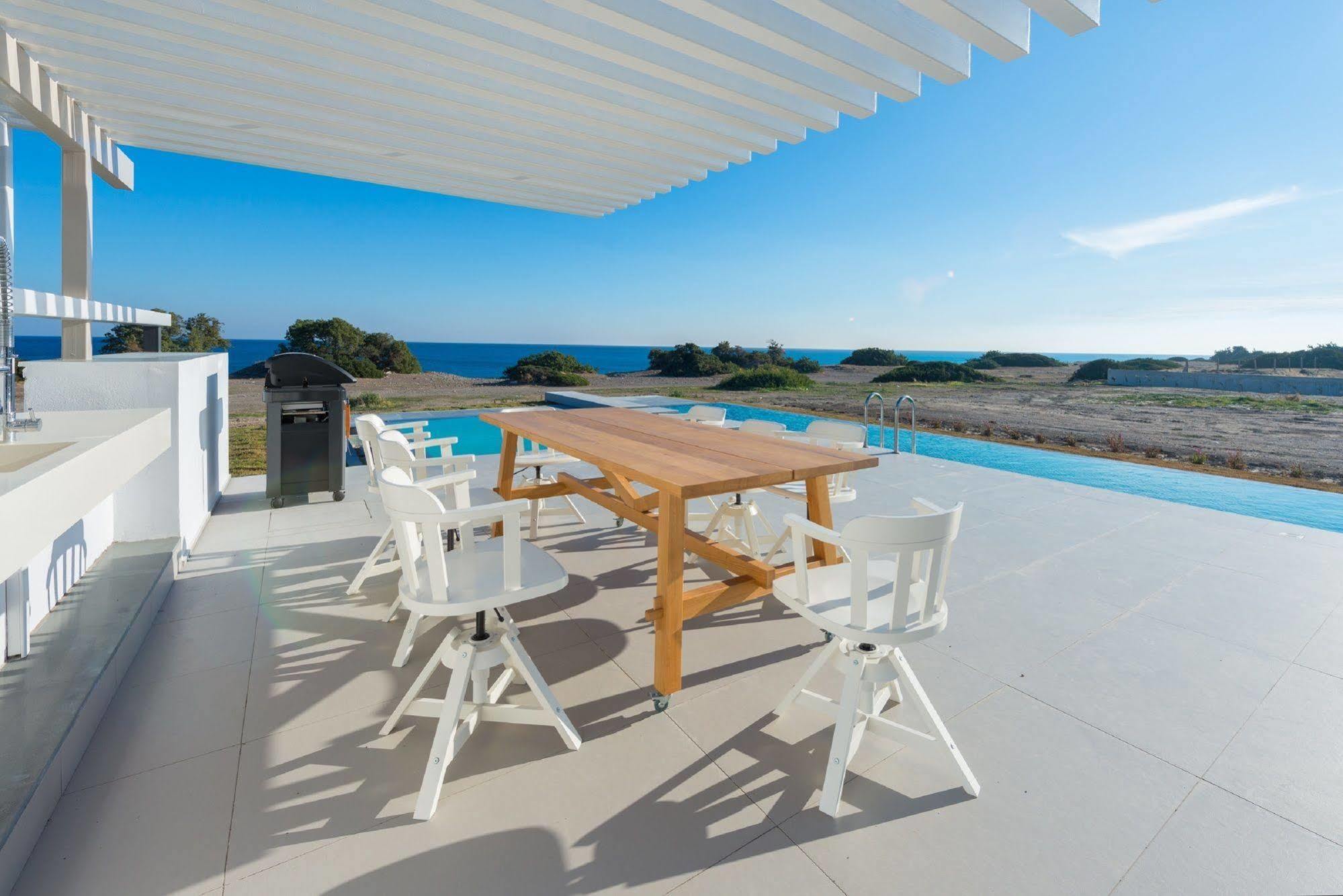 Albatross Beach Front Villas Gennadi Exterior foto