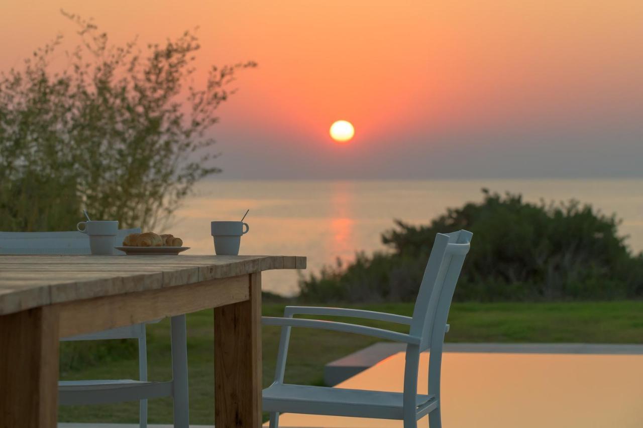 Albatross Beach Front Villas Gennadi Exterior foto